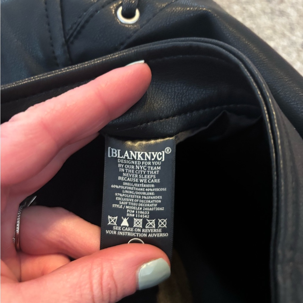 BLANKNYC Faux Leather Black Mini Skit - Picture 6 of 8